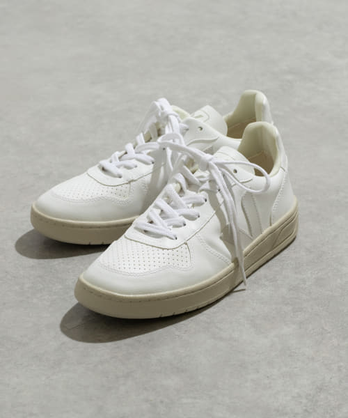 veja　V-10 FULL WHITE