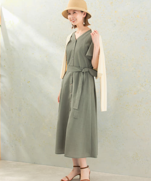 『UR TECH DRYLUXE』ブイネックフレアースリーブワンピース