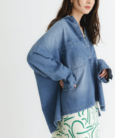 new basic　スキッパーデニムシャツ