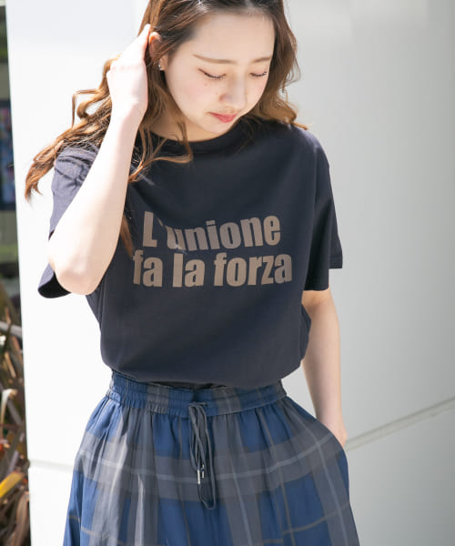 ロゴハンソデTシャツ