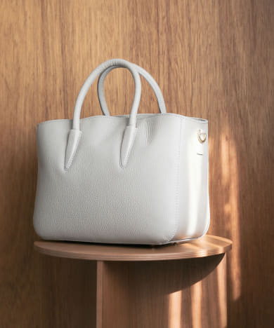 AULENTTI　レザー2WAY BAG