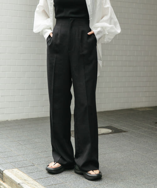 『UR TECH DRYLUXE』リネンライクワイドパンツ