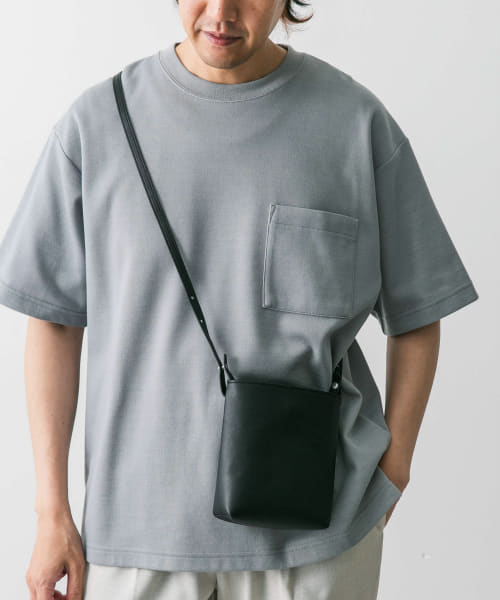コンパクトショルダーバッグ