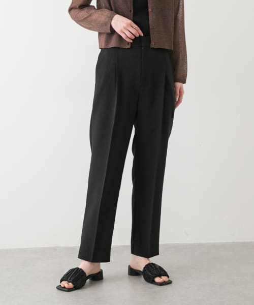 『UR TECH DRYLUXE』リネンライクテーパードパンツ
