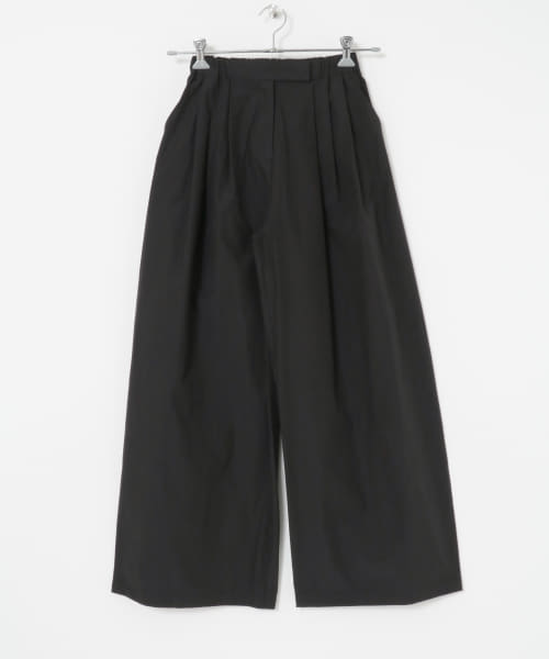 AMOMENTO　THREE TUCK BANDING PANTS