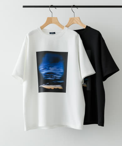 Art Graphic ポンチTシャツ Dawn