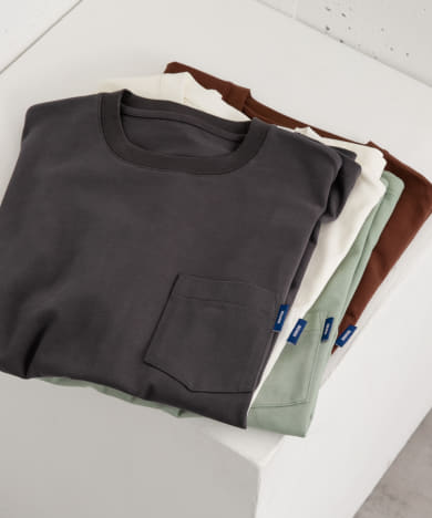 『WEB限定』『ユニセックス』ピスネーム付きポケットショートスリーブTシャツ